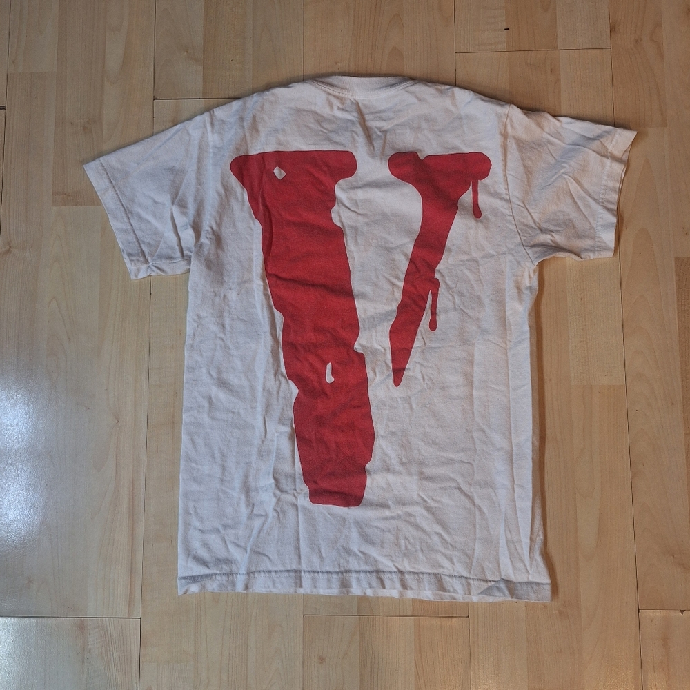 Vlone - Picture 2 of 2